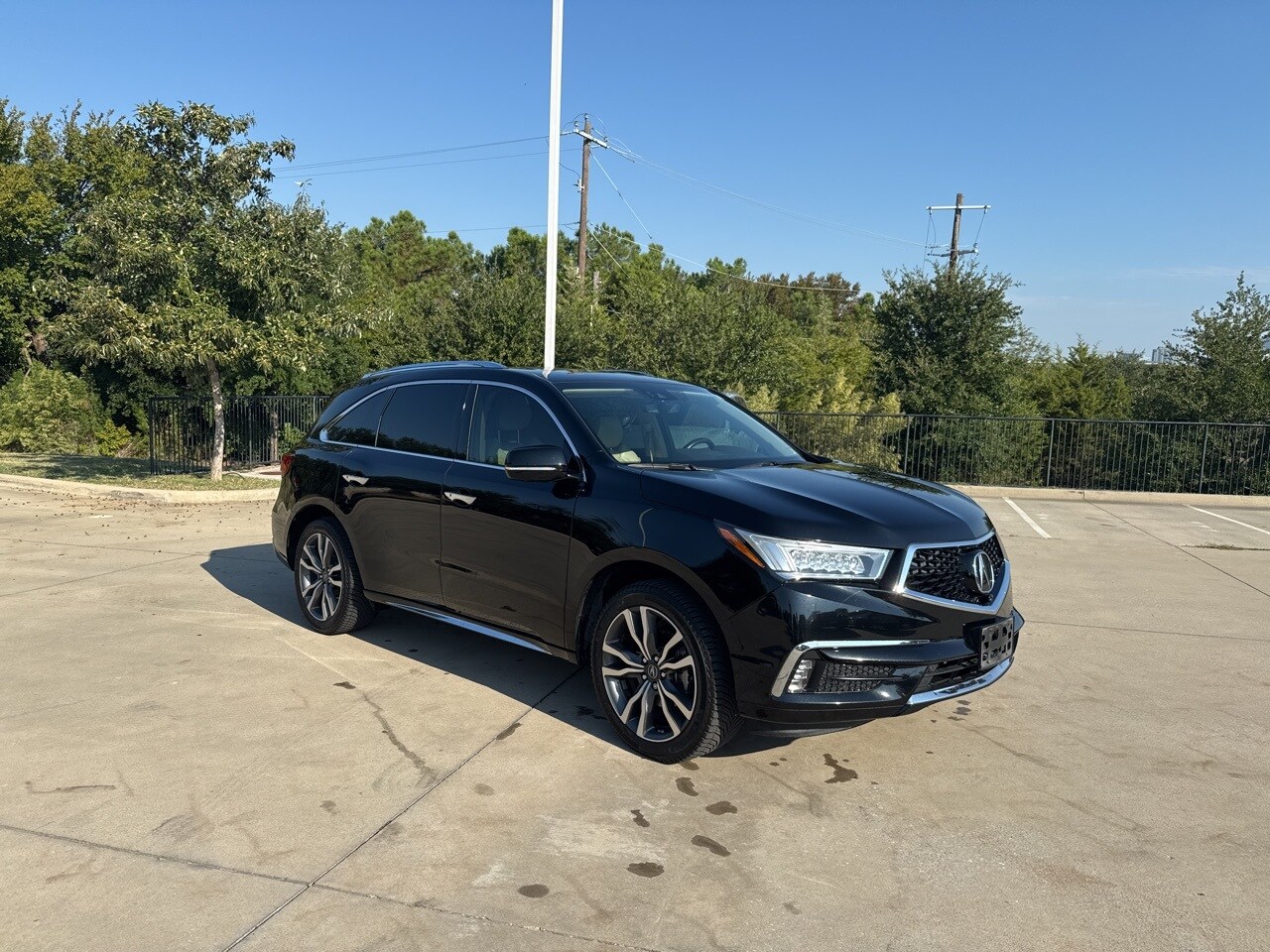 2019 Acura MDX SH-AWD Advance photo 3
