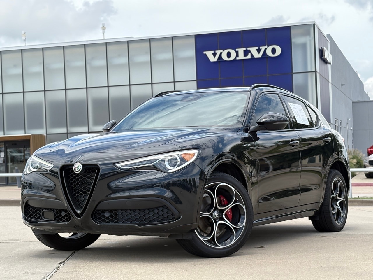 2022 Alfa Romeo Stelvio