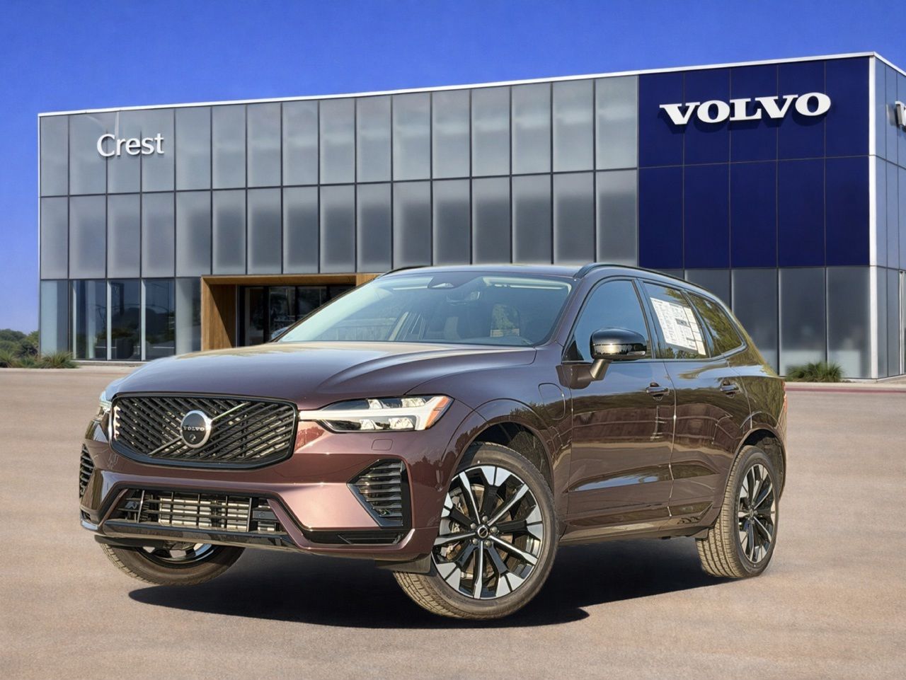 New 2026 Volvo XC60 plug-in hybrid T8 Plus