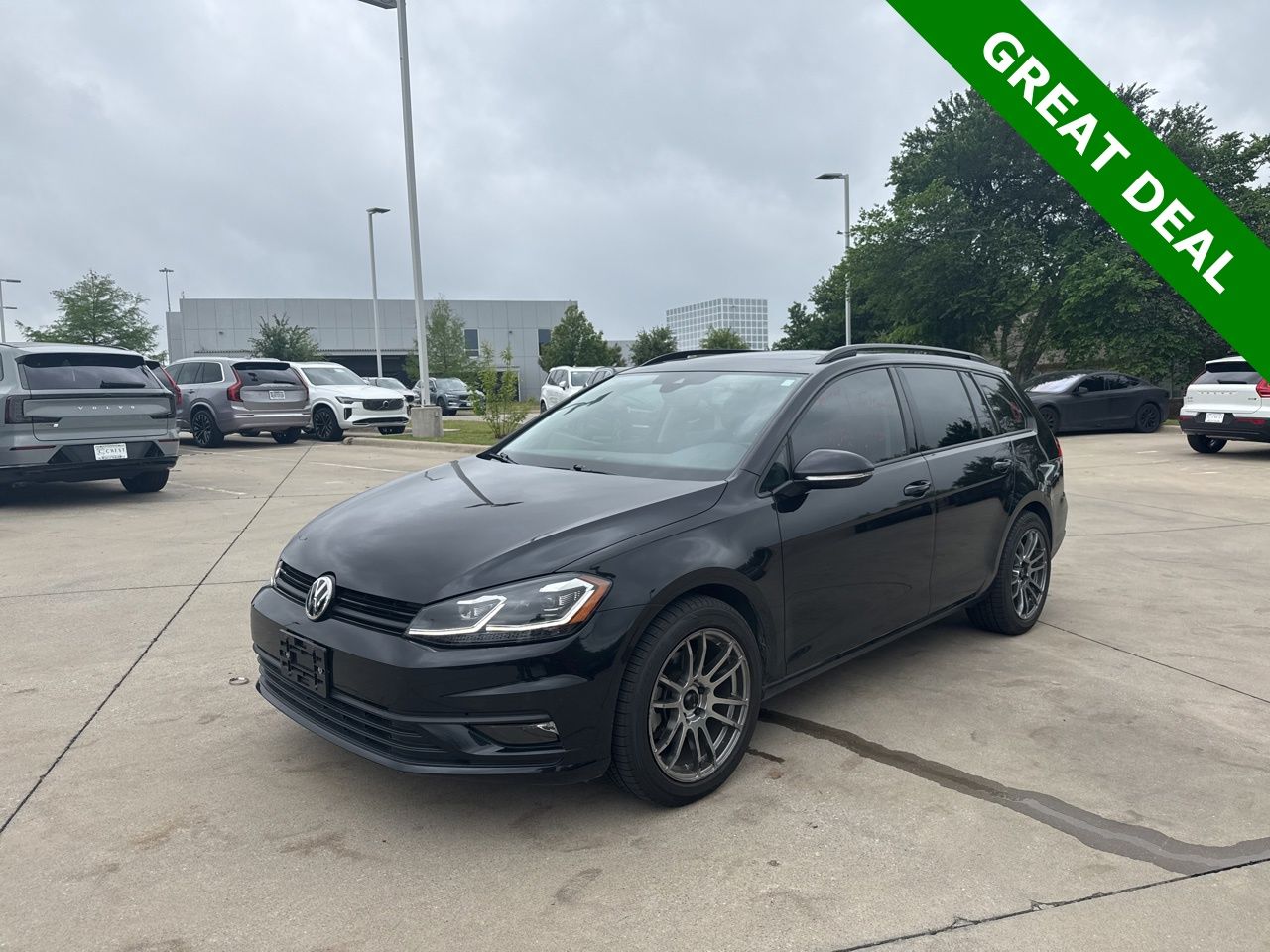2019 Volkswagen Golf SportWagen SE