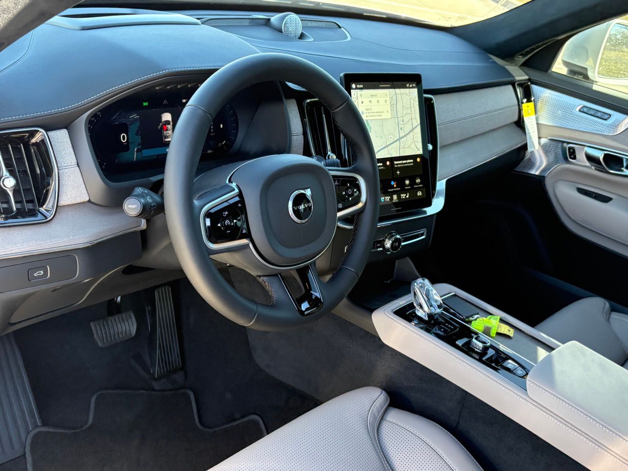 2026 Volvo XC90 Ultra - Photo 13