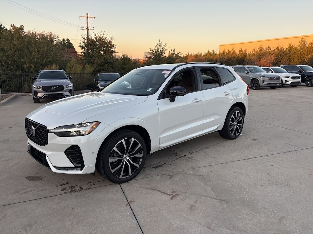 Certified 2024 Volvo XC60 B5 Plus Dark Theme SUV