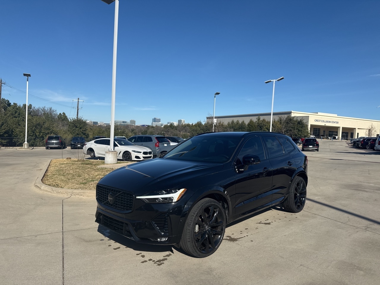 2023 Volvo XC60 Ultimate's photo