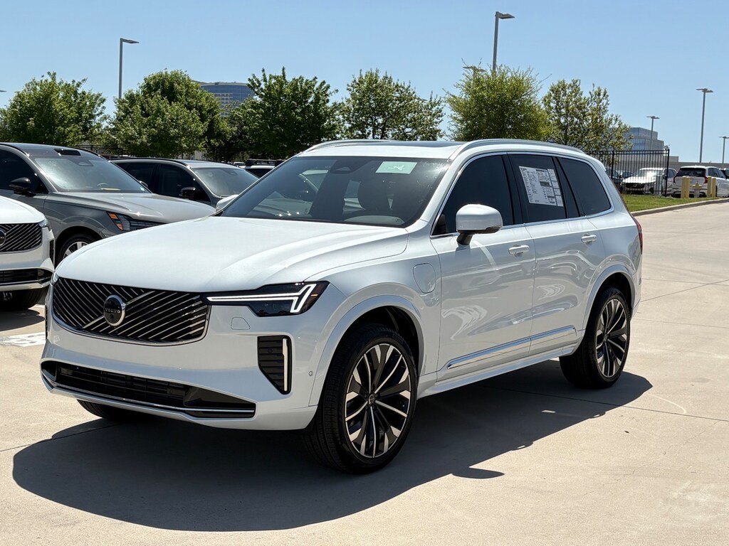 New 2025 Volvo XC90 plug-in hybrid T8 (2025.5) Plus 7-Seater SUV
