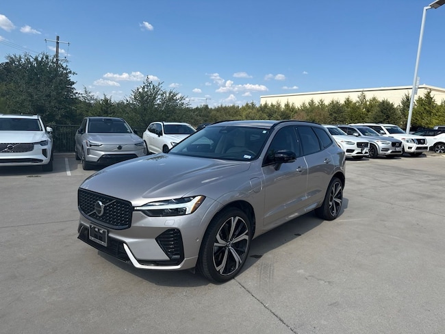 2024 Volvo XC60 Recharge Plug-In Hybrid Ultimate SUV