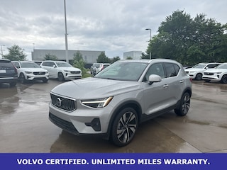 2023 Volvo XC40 B5 Plus Bright Theme SUV