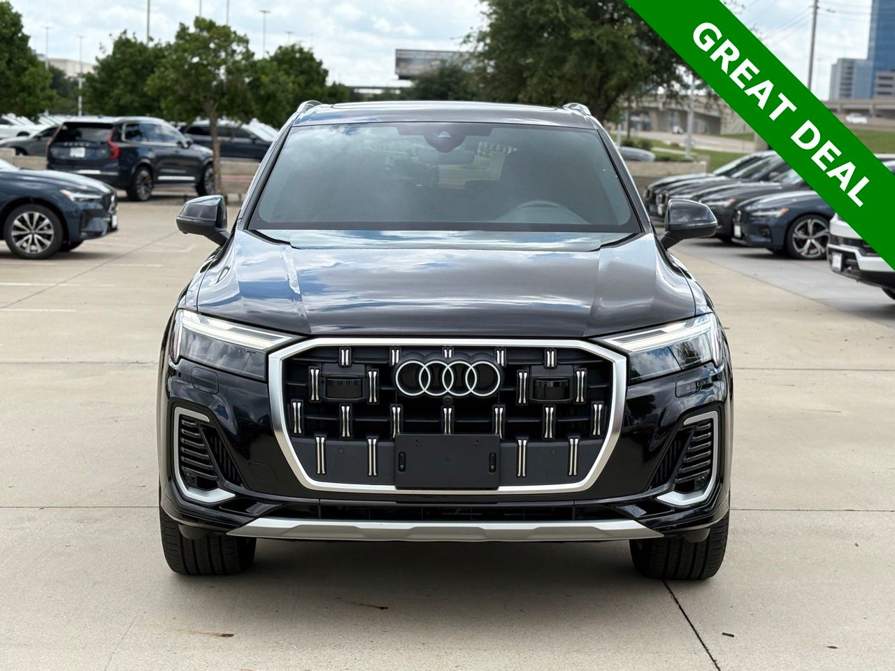 2025 Audi Q7 Premium Plus - Photo 4