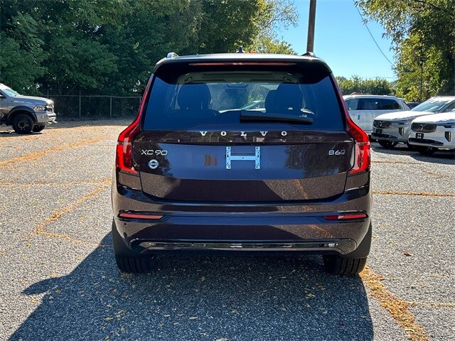 2026 Volvo XC90 photo 3