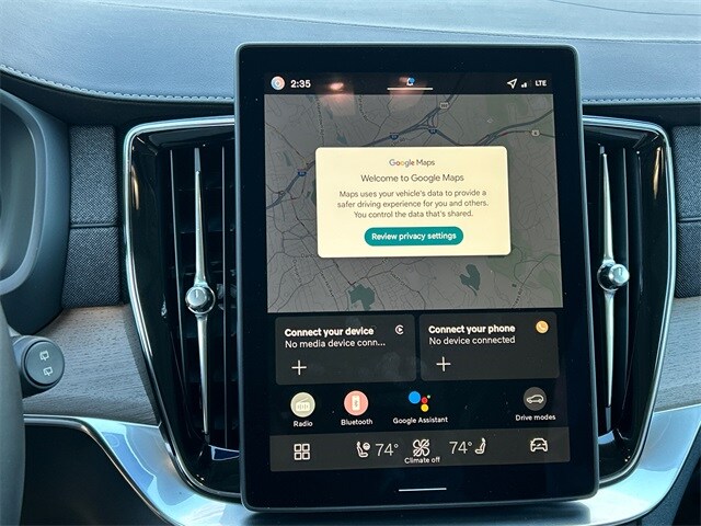 2026 Volvo XC90 Plus - Photo 14