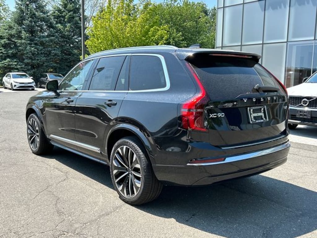 New 2026 Volvo XC90 plug-in hybrid T8 Ultra 7-Seater SUV