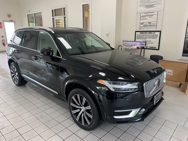 2024 Volvo XC90 B5 Core photo 3