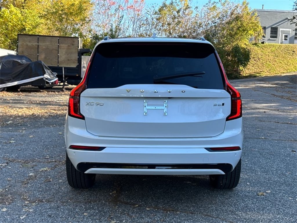 New 2026 Volvo XC90 B6 Ultra Dark Theme 7-Seater SUV