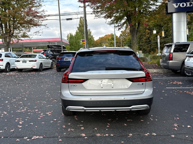 Certified 2025 Volvo V90 Cross Country B6 Wagon