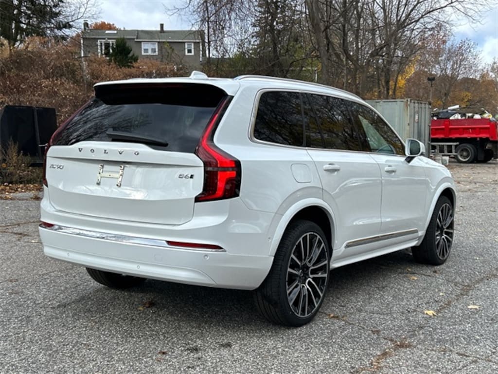 New 2026 Volvo XC90 B6 Plus 7-Seater SUV