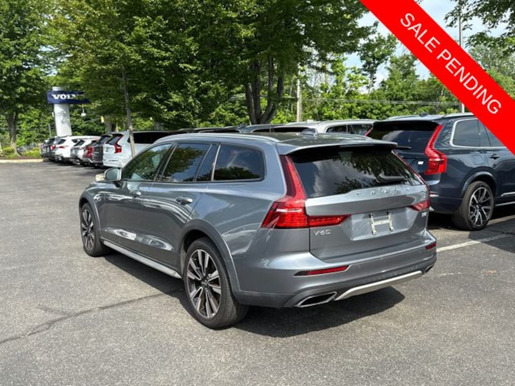 Used 2020 Volvo V60 Cross Country T5 Wagon