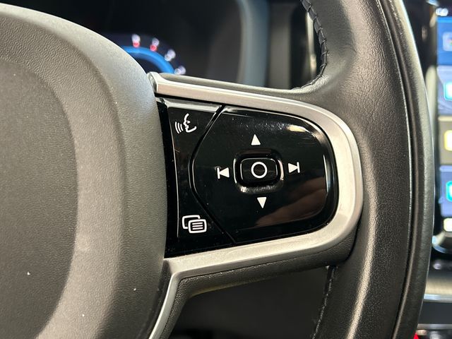 2022 Volvo XC60 Inscription - Photo 14