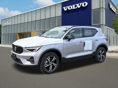 2026 Volvo XC40 B5 Core AWD SUV