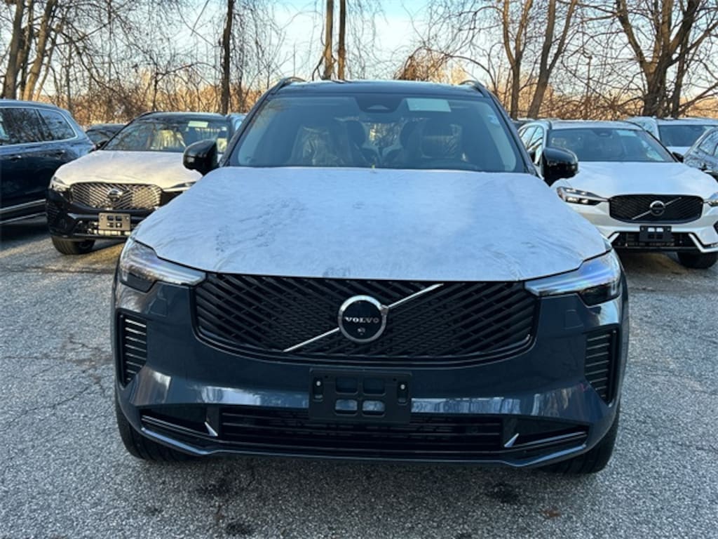 New 2026 Volvo XC90 B6 Ultra Dark Theme 6-Seater SUV