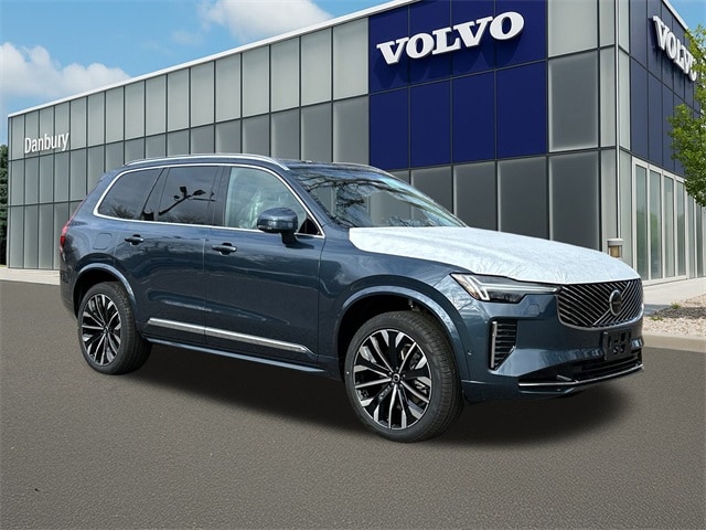 2026 Volvo XC90 Plus's photo