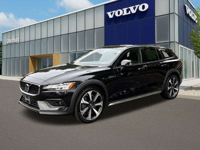 2024 Volvo V60 Cross Country