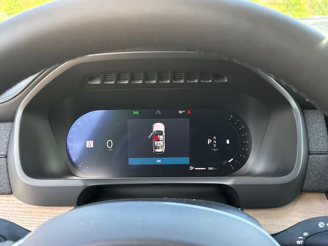 2026 Volvo XC90 Plus - Photo 13