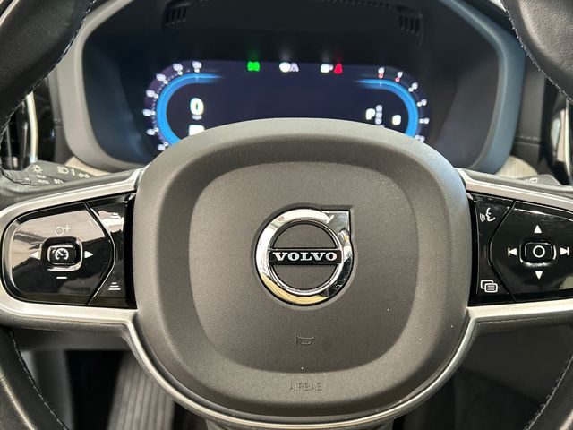 2022 Volvo XC60 Inscription - Photo 12