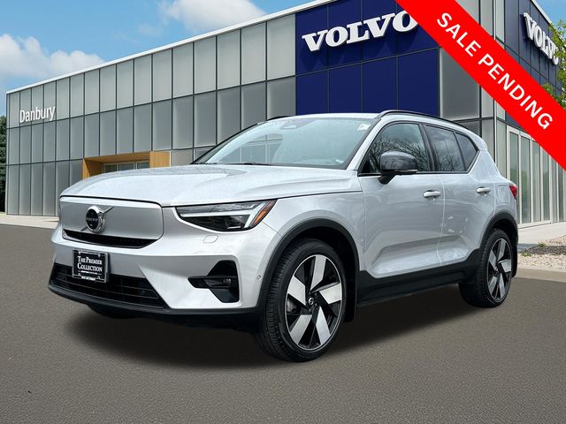 2023 Volvo XC40