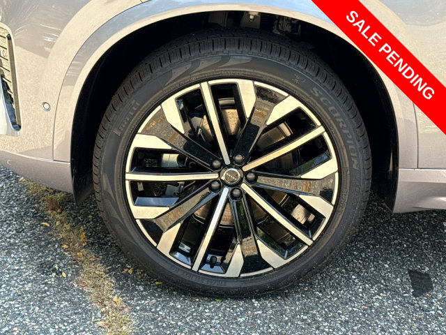 2026 Volvo XC90 Ultra - Photo 8