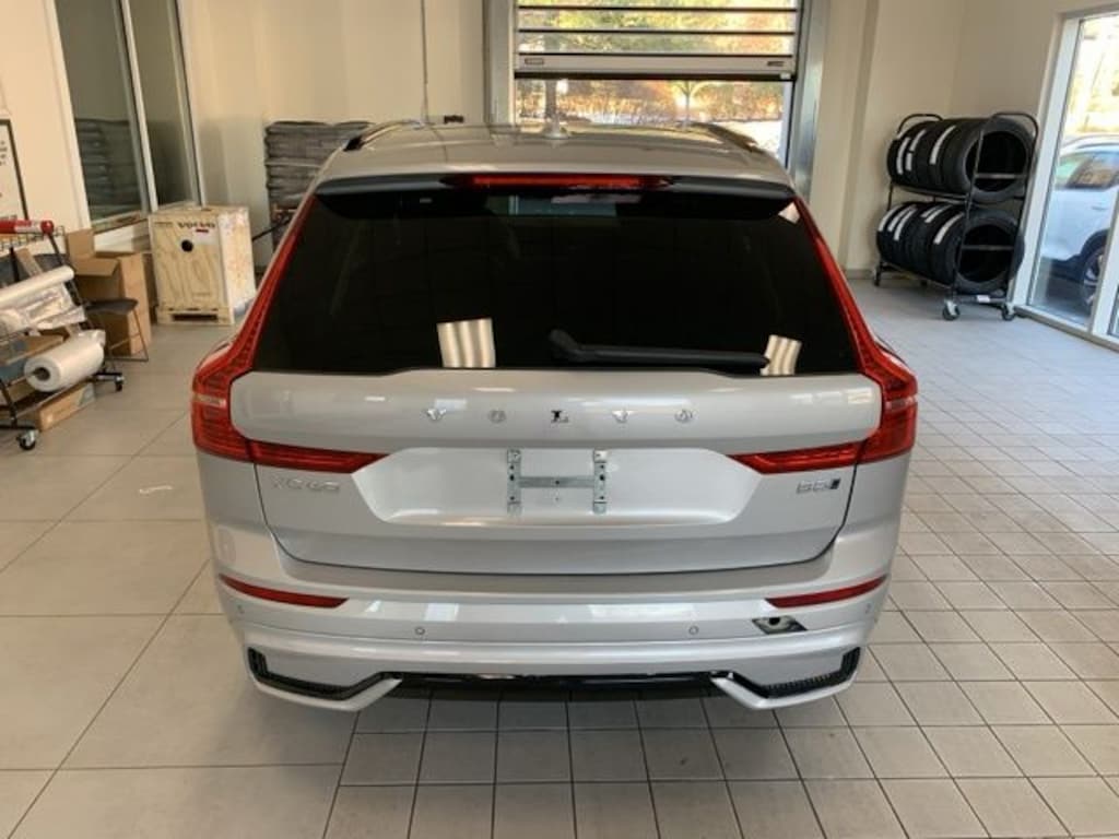 Certified 2025 Volvo XC60 B5 Plus SUV