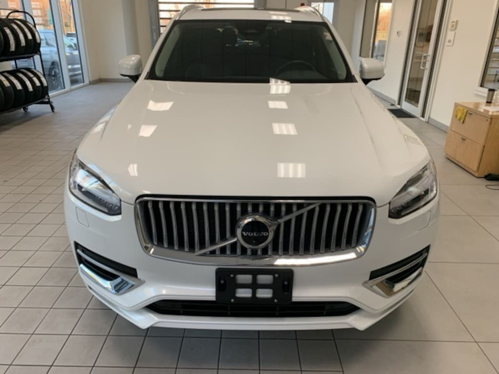 Certified 2023 Volvo XC90 Recharge Plug-In Hybrid T8 Plus Bright Theme 7 Passenger SUV