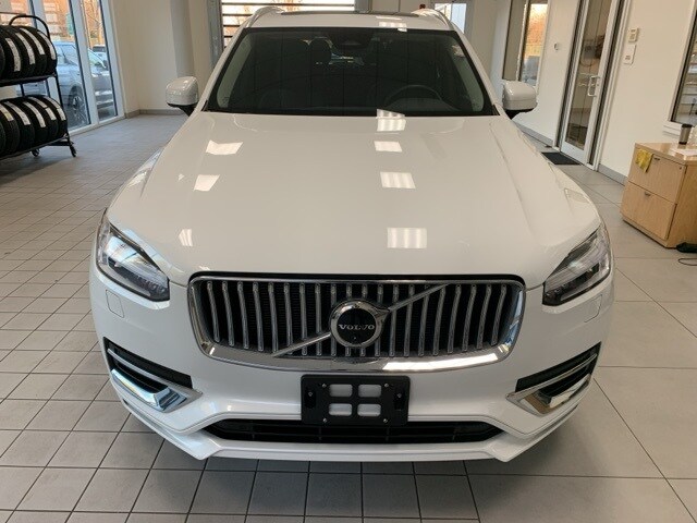 2023 Volvo XC90 Recharge T8 Plus photo 2