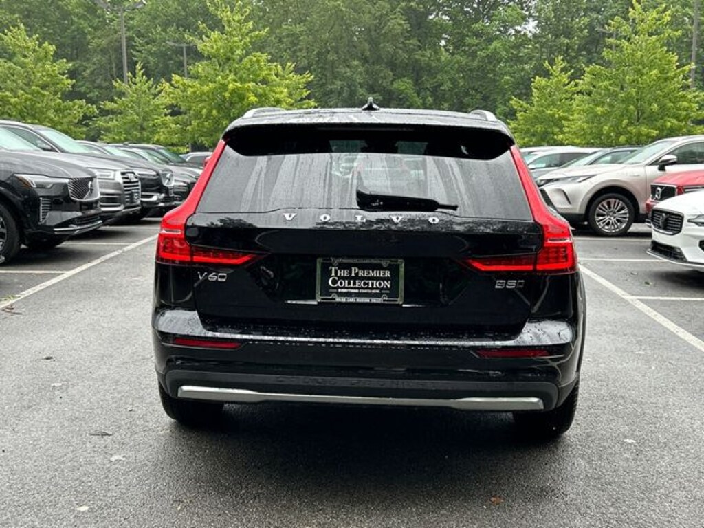 Used 2025 Volvo V60 Cross Country B5 Plus Wagon