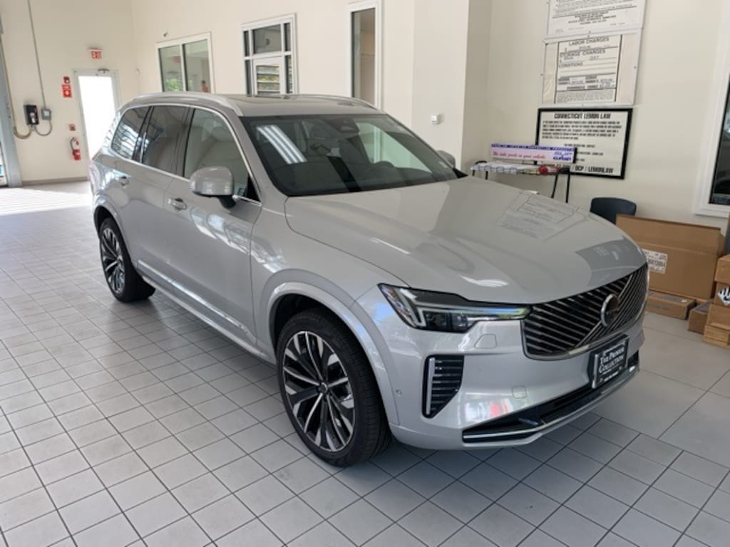 Certified 2025 Volvo XC90 B6 Plus 7-Seater SUV