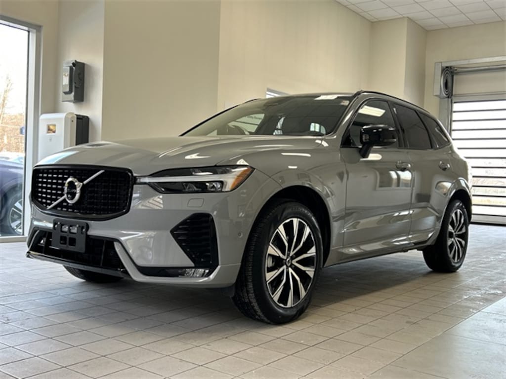 Certified 2025 Volvo XC60 B5 Plus SUV