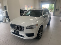 2023 Volvo XC90 B5 Core SUV