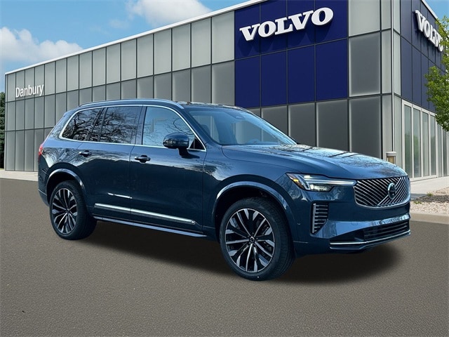 2026 Volvo XC90 Plus's photo