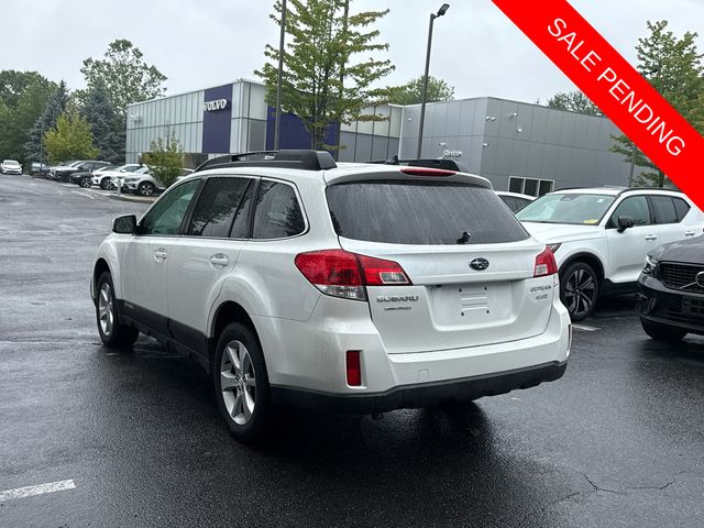 Used 2014 Subaru Outback 2.5i Limited with VIN 4S4BRBMCXE3307479 for sale in Elmsford, NY
