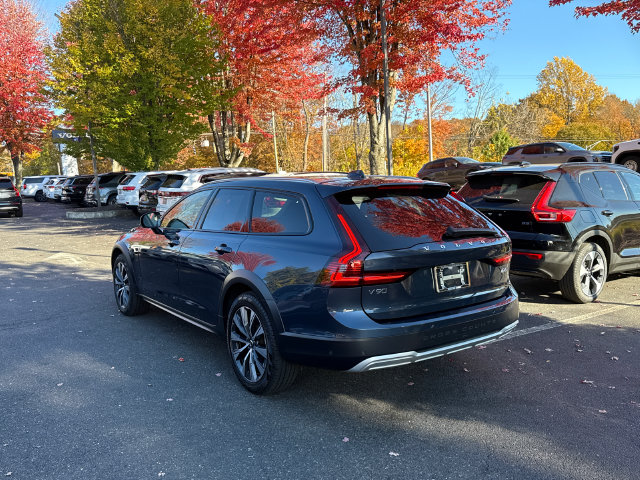 Certified 2025 Volvo V90 Cross Country B6 Wagon
