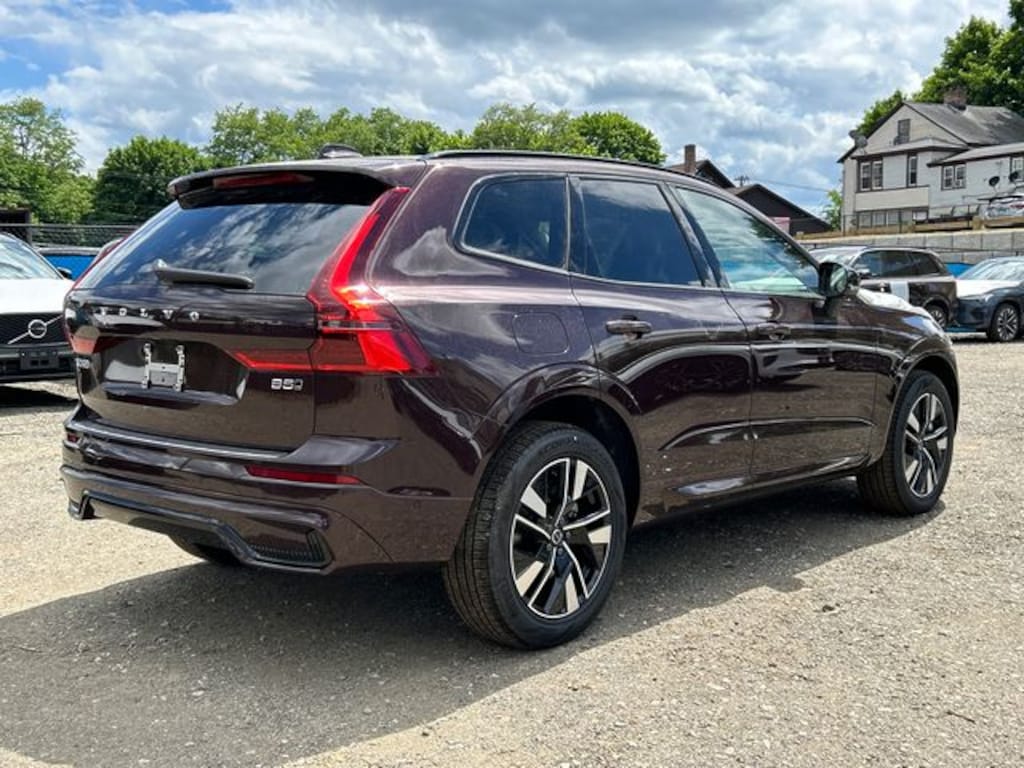 Used 2026 Volvo XC60 B5 Plus SUV