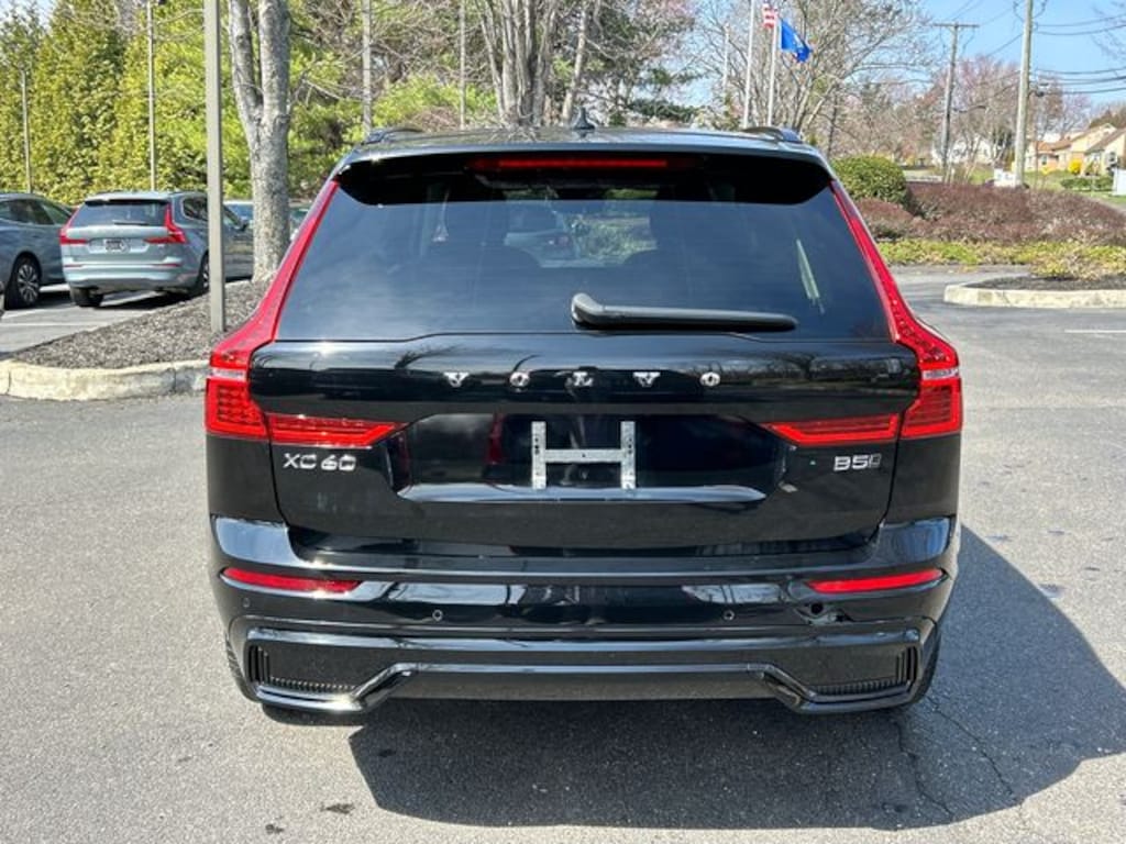 Certified 2023 Volvo XC60 B5 Plus Dark Theme SUV