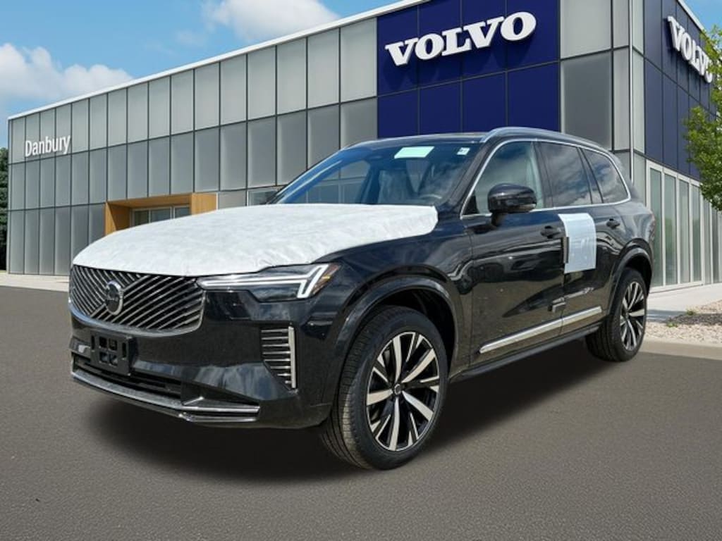 New 2026 Volvo XC90 B5 Core SUV