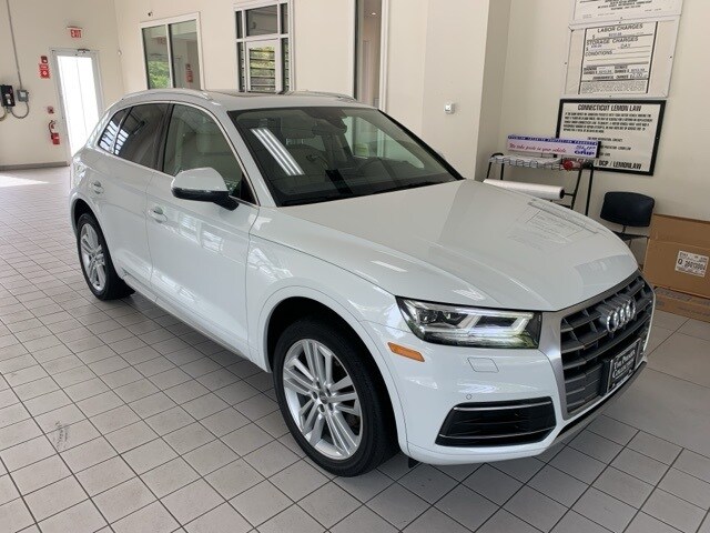 2020 Audi Q5 45 Premium Plus photo 3