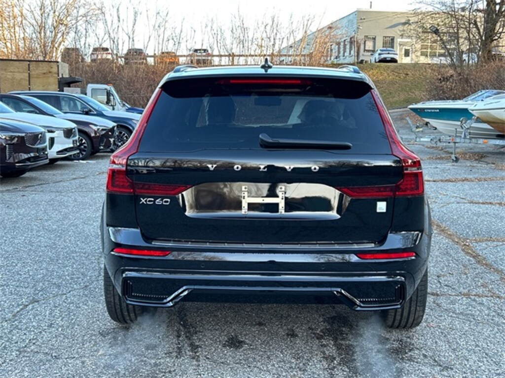 New 2026 Volvo XC60 plug-in hybrid T8 Polestar Engineered SUV