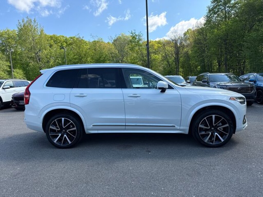 Used 2025 Volvo XC90 B5 Plus SUV