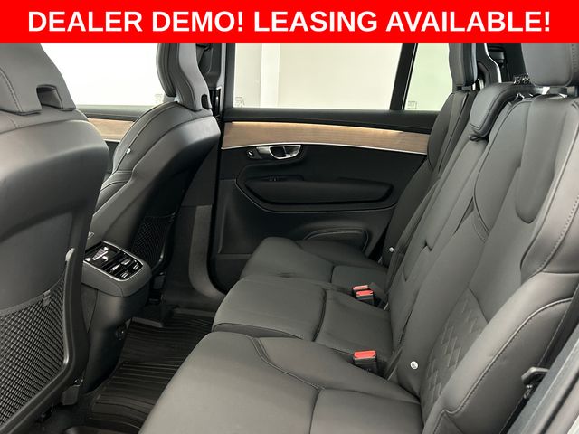 2026 Volvo XC90 Plus - Photo 22