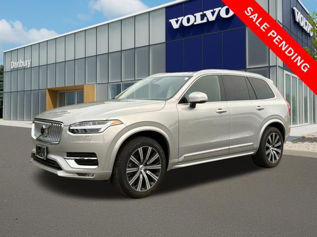 Used 2024 Volvo XC90 B5 Core SUV