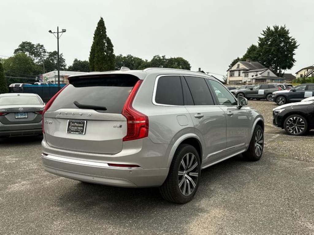 Used 2024 Volvo XC90 B5 Core SUV