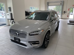 2023 Volvo XC90 B5 Plus SUV