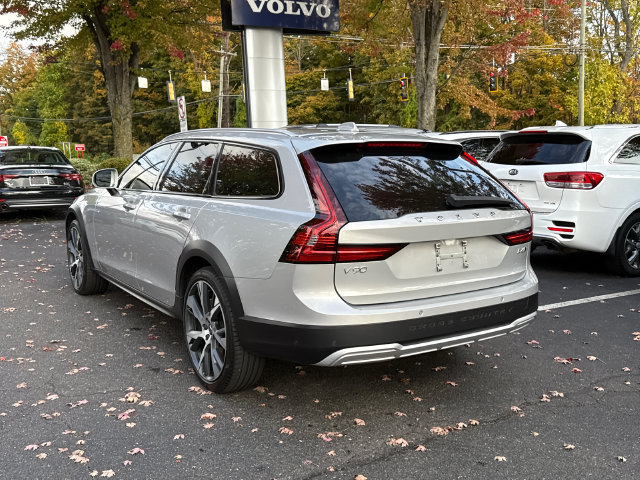 Certified 2025 Volvo V90 Cross Country B6 Wagon