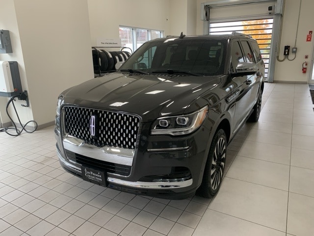 2024 Lincoln Navigator Black Label L's photo